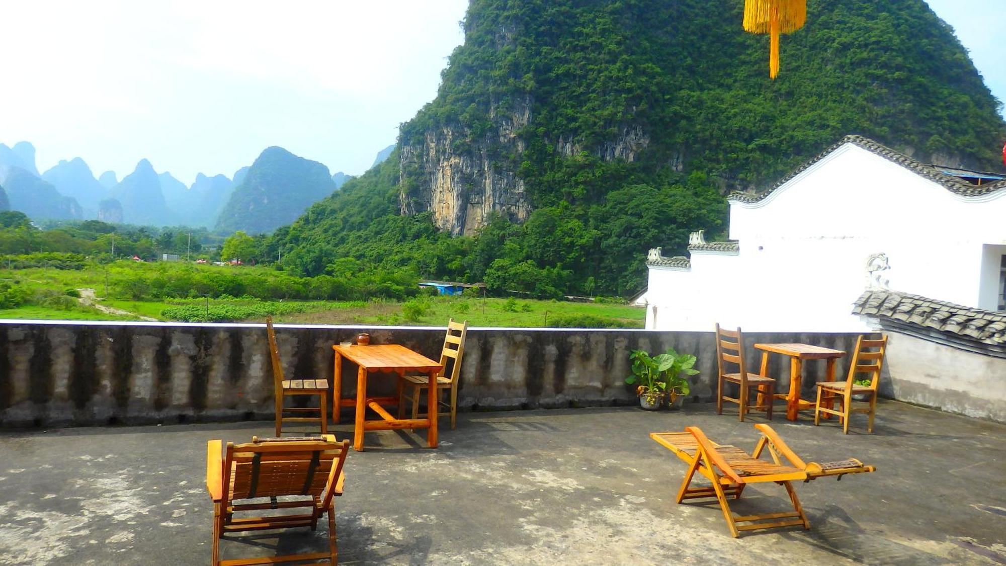 قويلين Yangshuo Moon Resort Hotel الغرفة الصورة